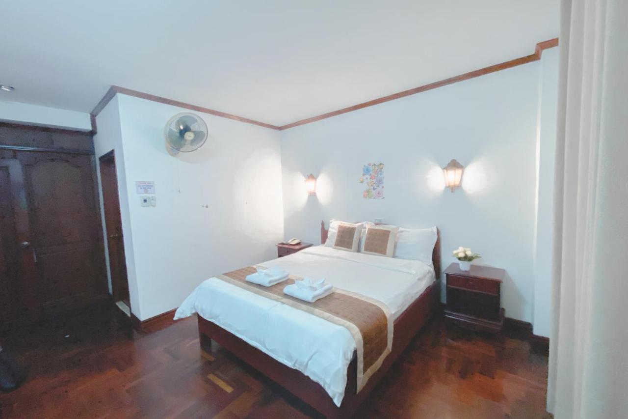 Khampiane Hotel Ban Nongdouang エクステリア 写真